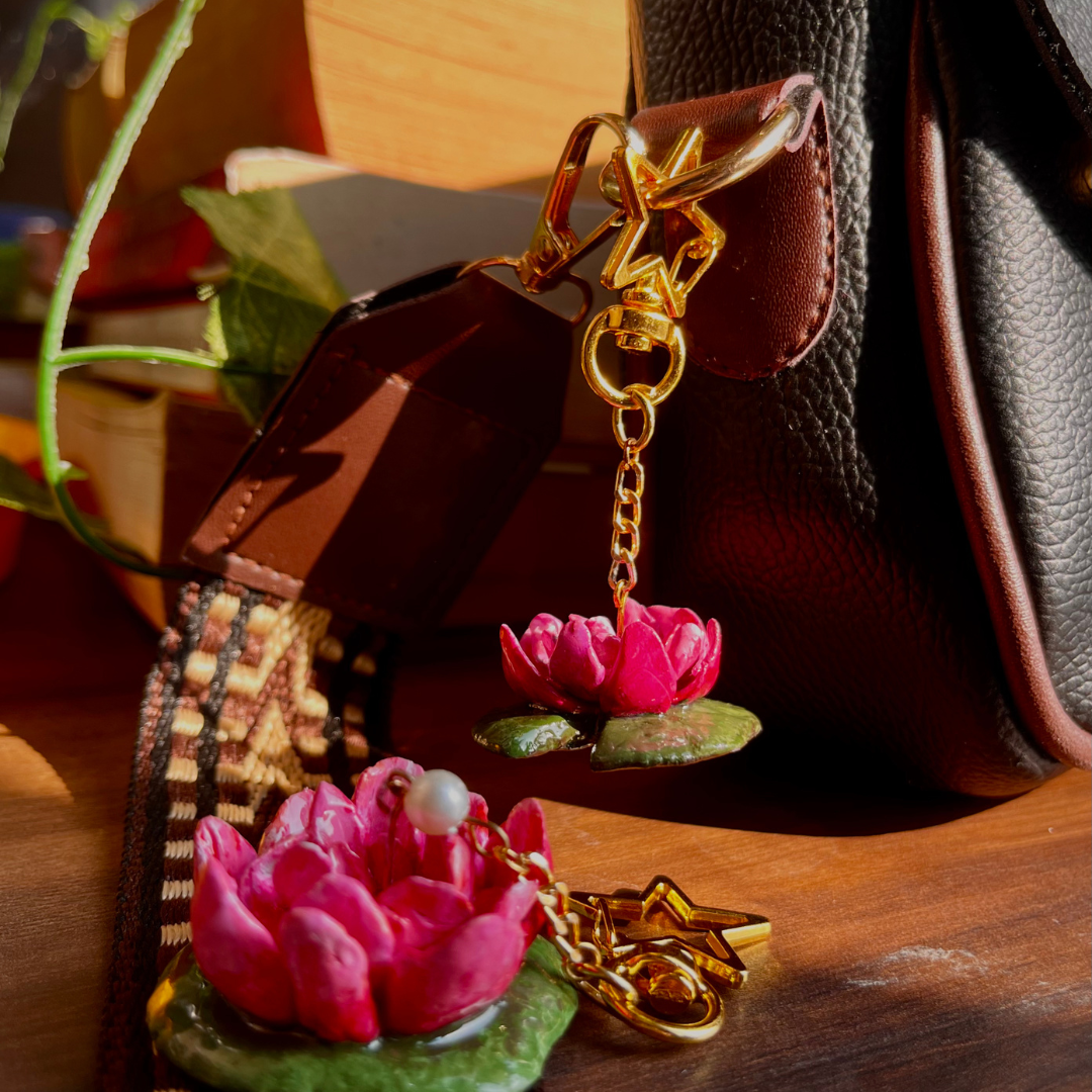 Lotus Keyring